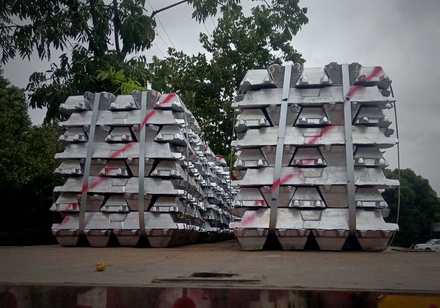 Lingotes de aluminio